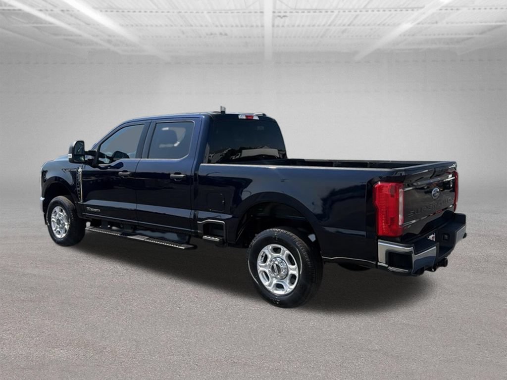 Used 2025 Ford F250 XLT AWD/4WD image 10