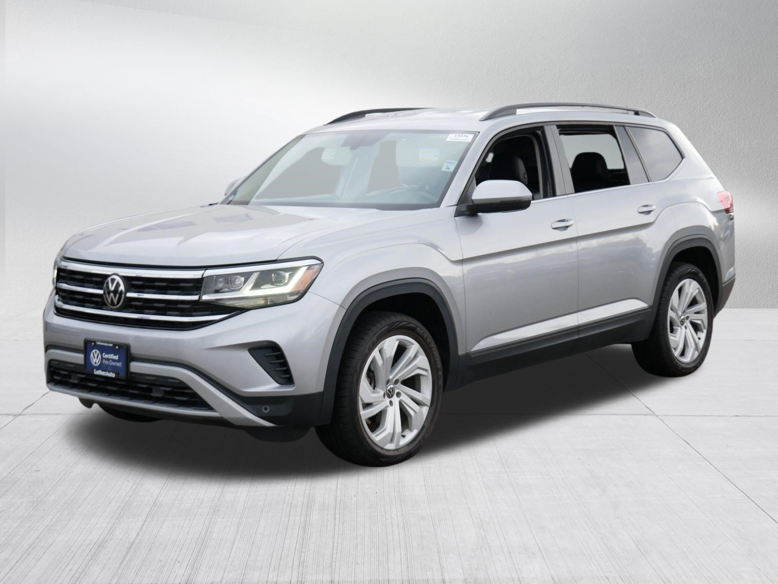 Used 2023 Volkswagen Atlas SE AWD/4WD image 3