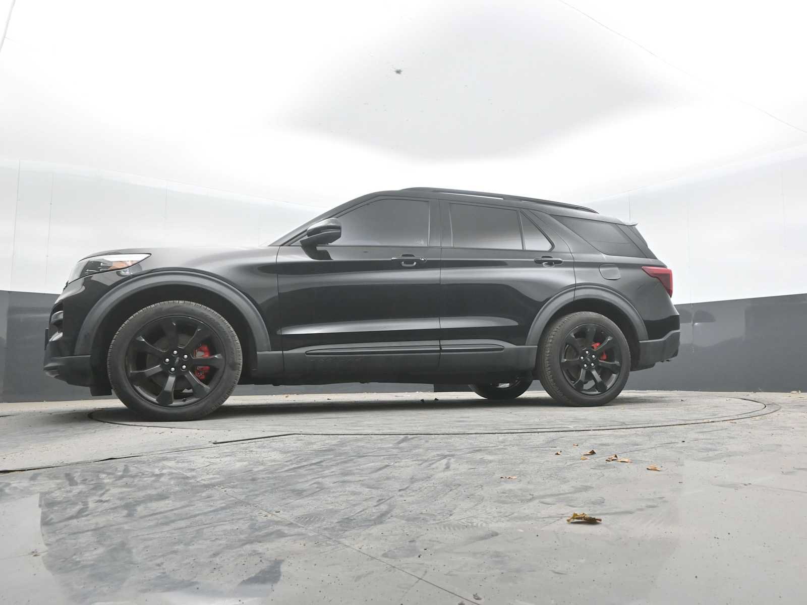 Used 2020 Ford Explorer ST w/ ST Street Pack AWD/4WD image 24