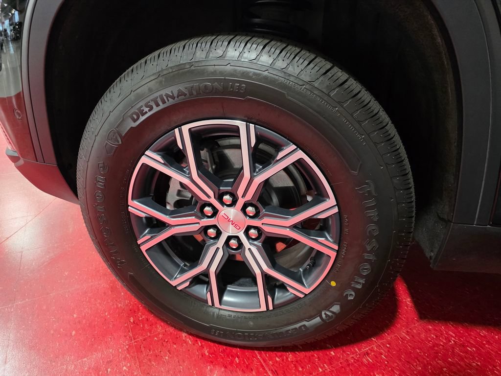 Certified 2025 GMC Acadia AT4 w/ Super Cruise Package AWD/4WD image 12
