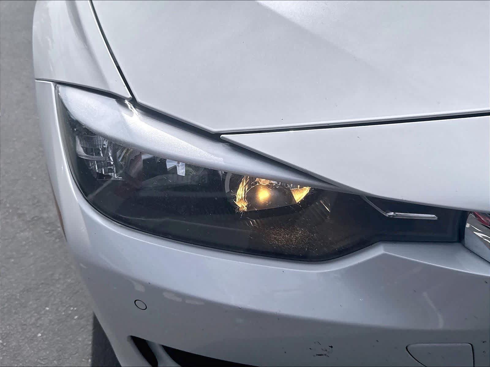 Used 2015 BMW 328i Sedan RWD image 30