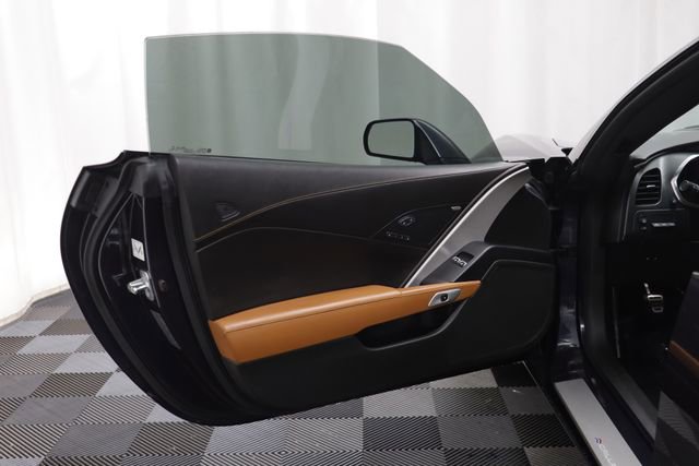 Used 2015 Chevrolet Corvette Stingray Coupe w/ 2LT Preferred Equipment Group image 6