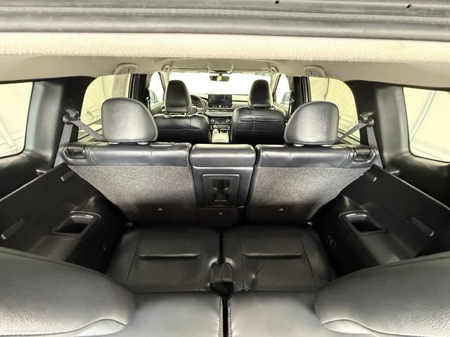 Used 2025 Mitsubishi Outlander SE AWD/4WD image 30