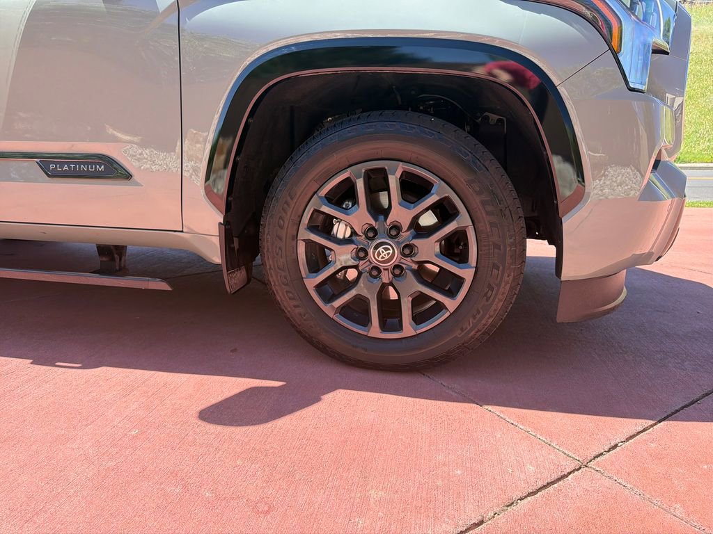 Used 2026 Toyota Sequoia Platinum AWD/4WD image 40
