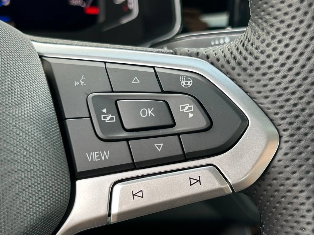 New 2026 Volkswagen Jetta GLI Autobahn FWD image 24