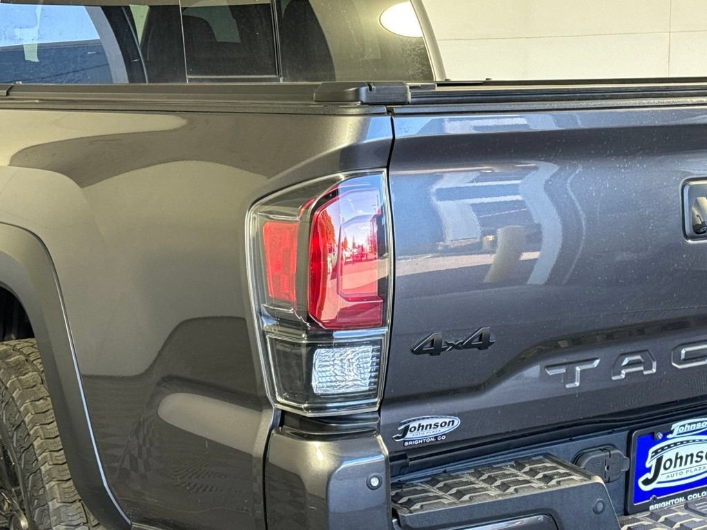 Used 2021 Toyota Tacoma TRD Pro AWD/4WD image 12
