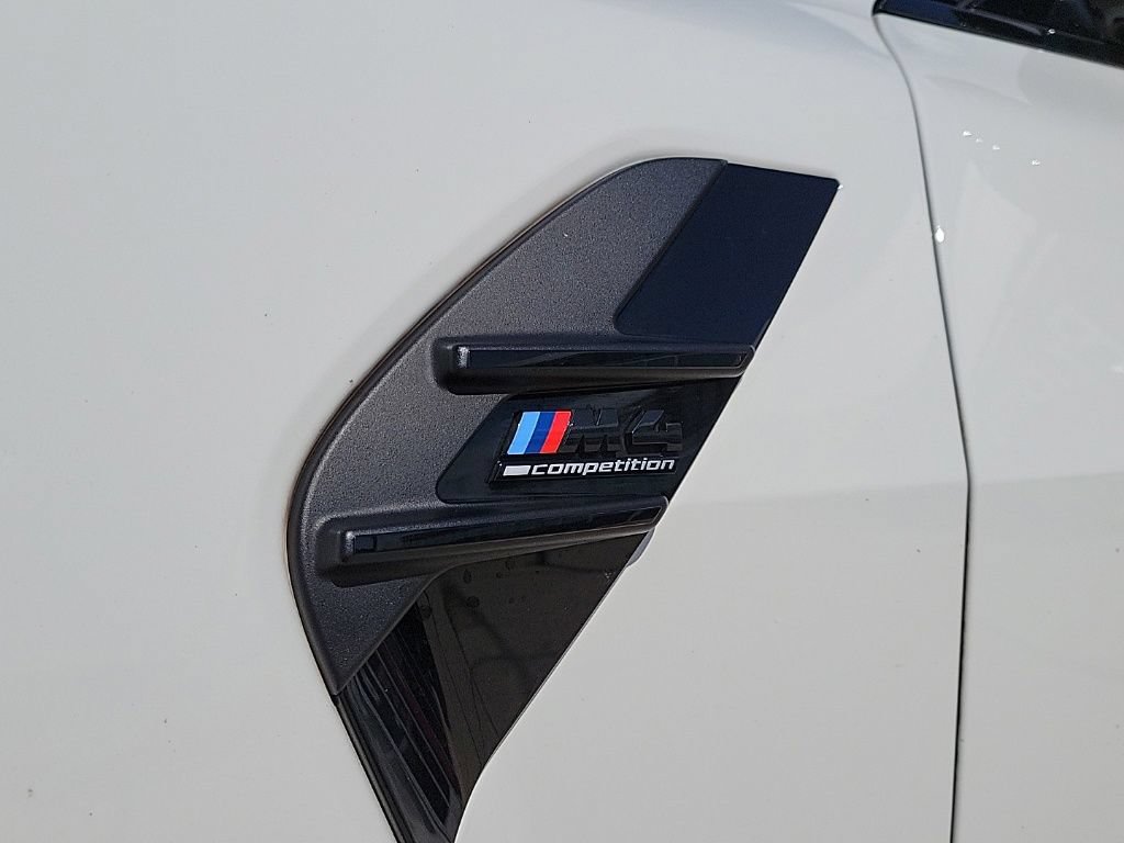 Used 2025 BMW M4 xDrive Competition AWD/4WD image 11