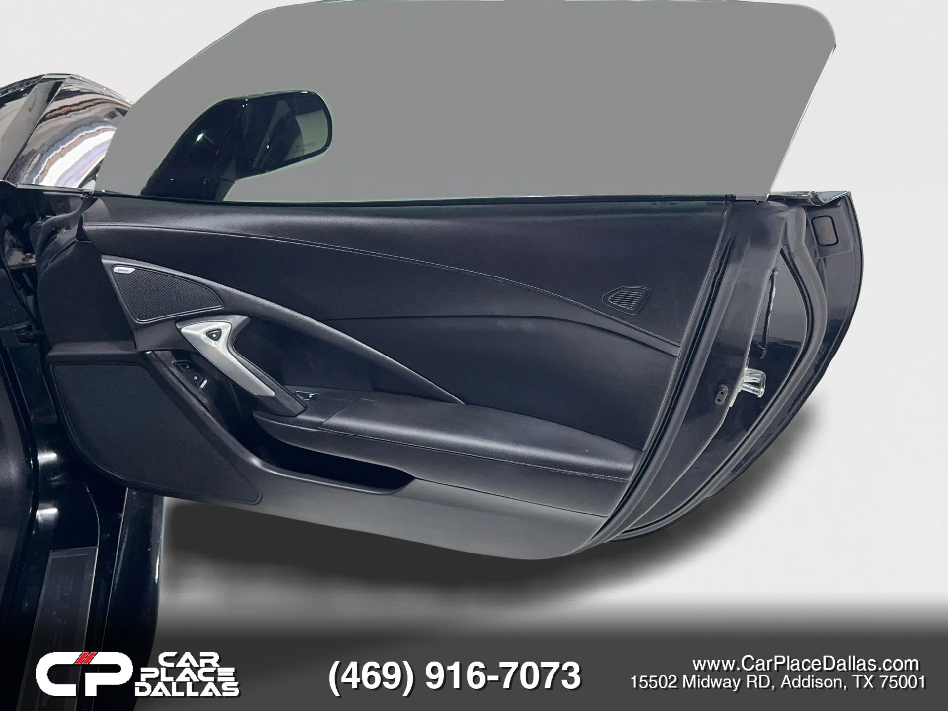 Used 2015 Chevrolet Corvette Stingray 2LT w/ 2LT Preferred Equipment Group image 25