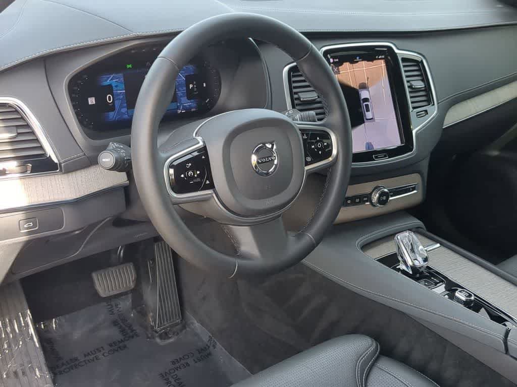 Used 2023 Volvo XC90 B6 Ultimate AWD/4WD image 2