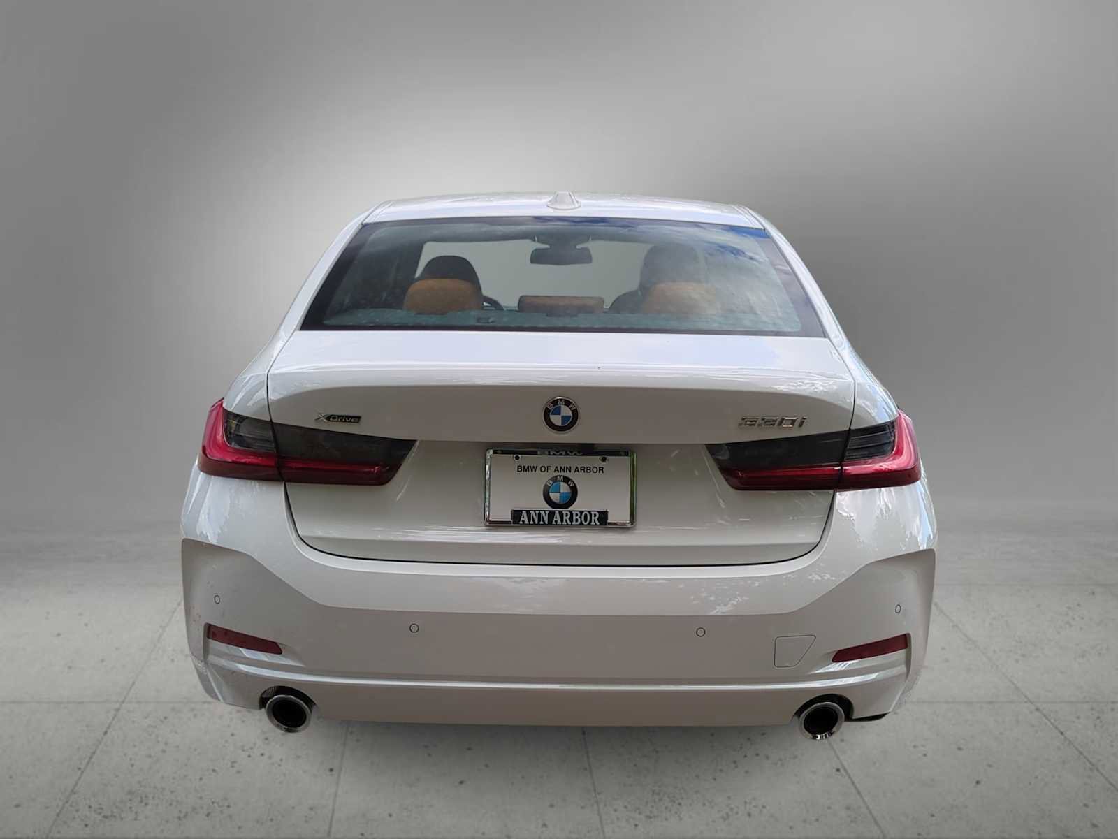 New 2025 BMW 330i xDrive Sedan w/ Premium Package image 7