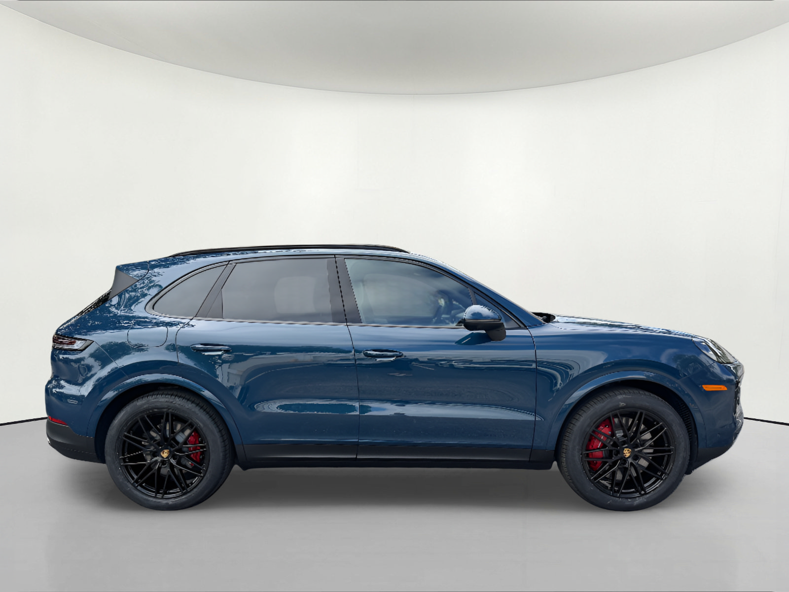 Certified 2024 Porsche Cayenne S AWD/4WD image 6