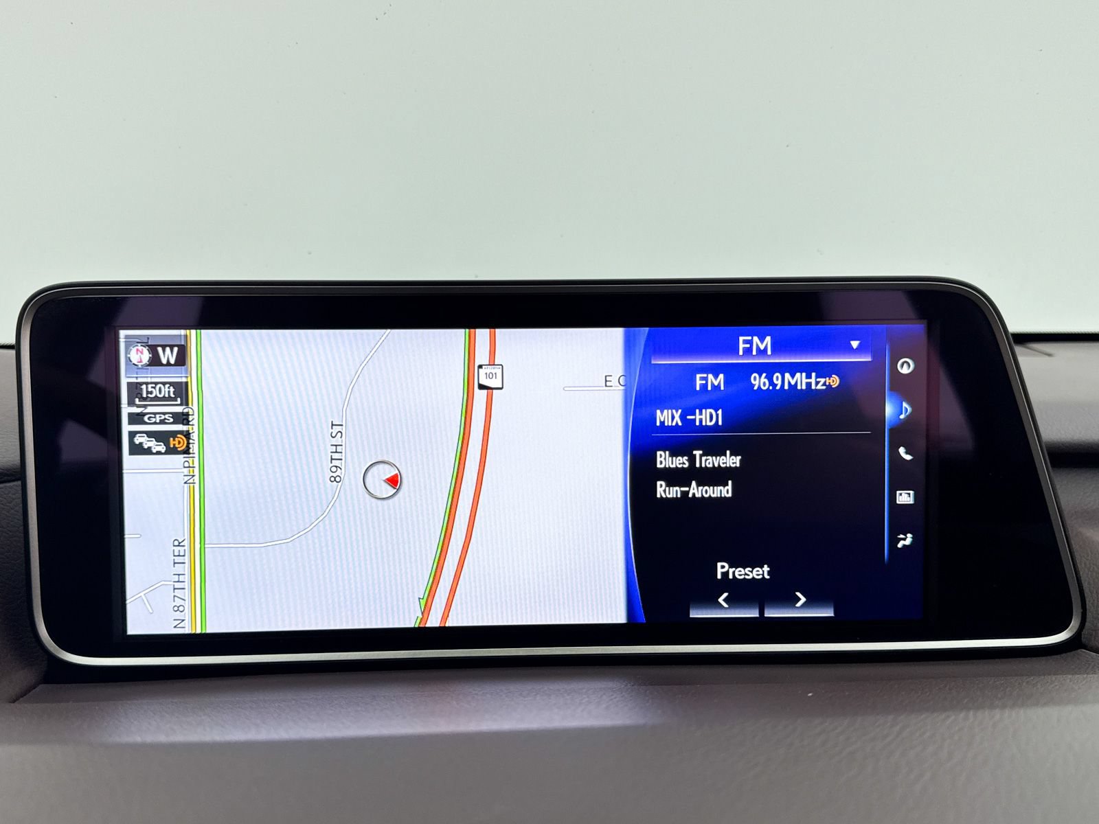 Used 2019 Lexus RX 450h AWD w/ Navigation Package image 5
