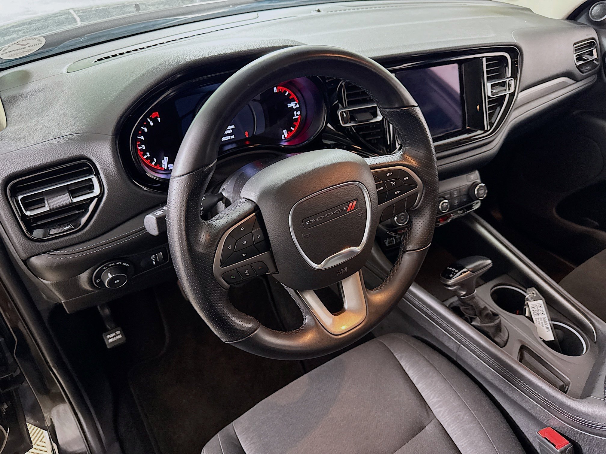 Used 2022 Dodge Durango SXT w/ Anodized Platinum Package AWD/4WD image 12