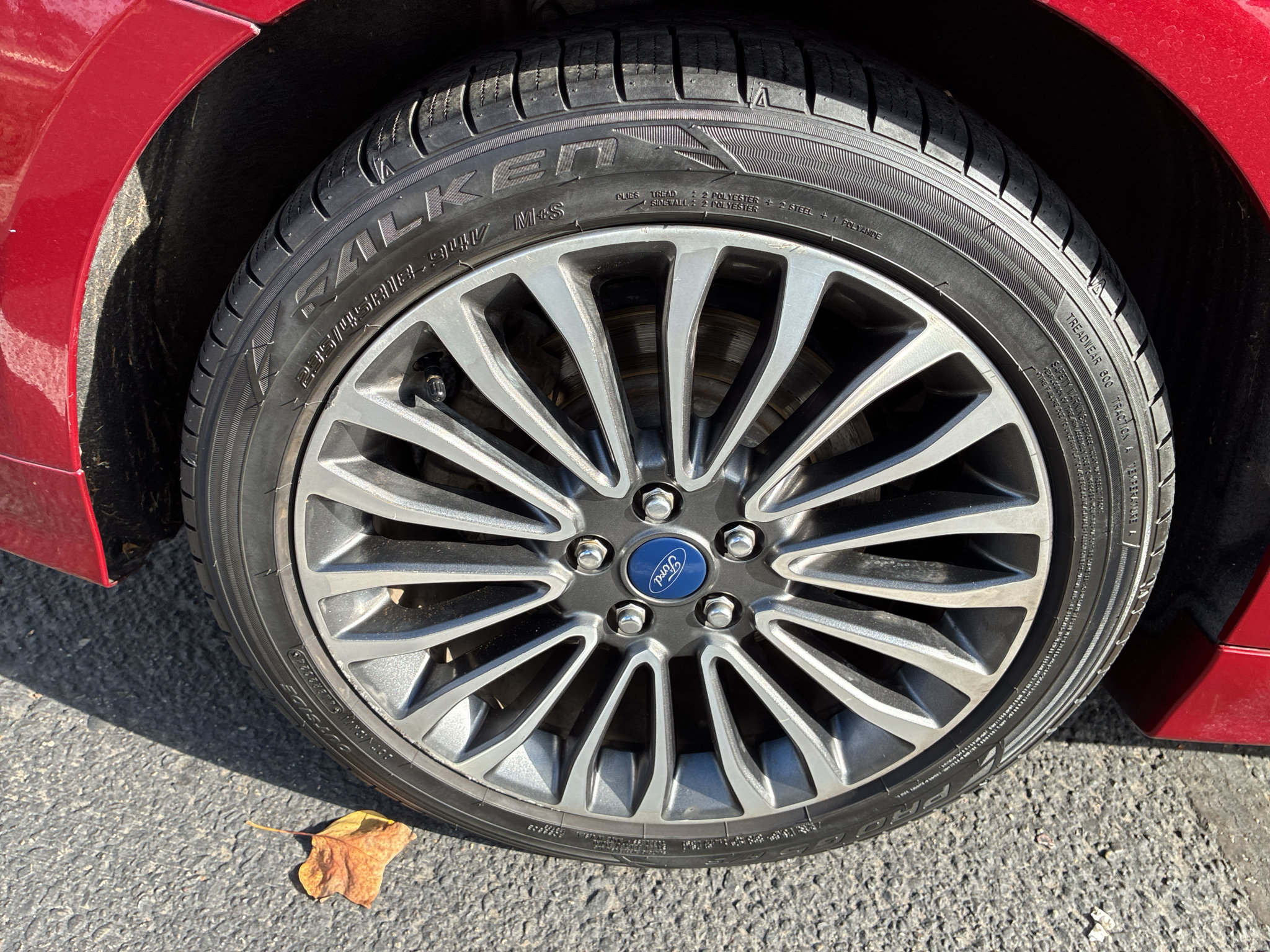 Used 2017 Ford Fusion Energi Titanium FWD image 8