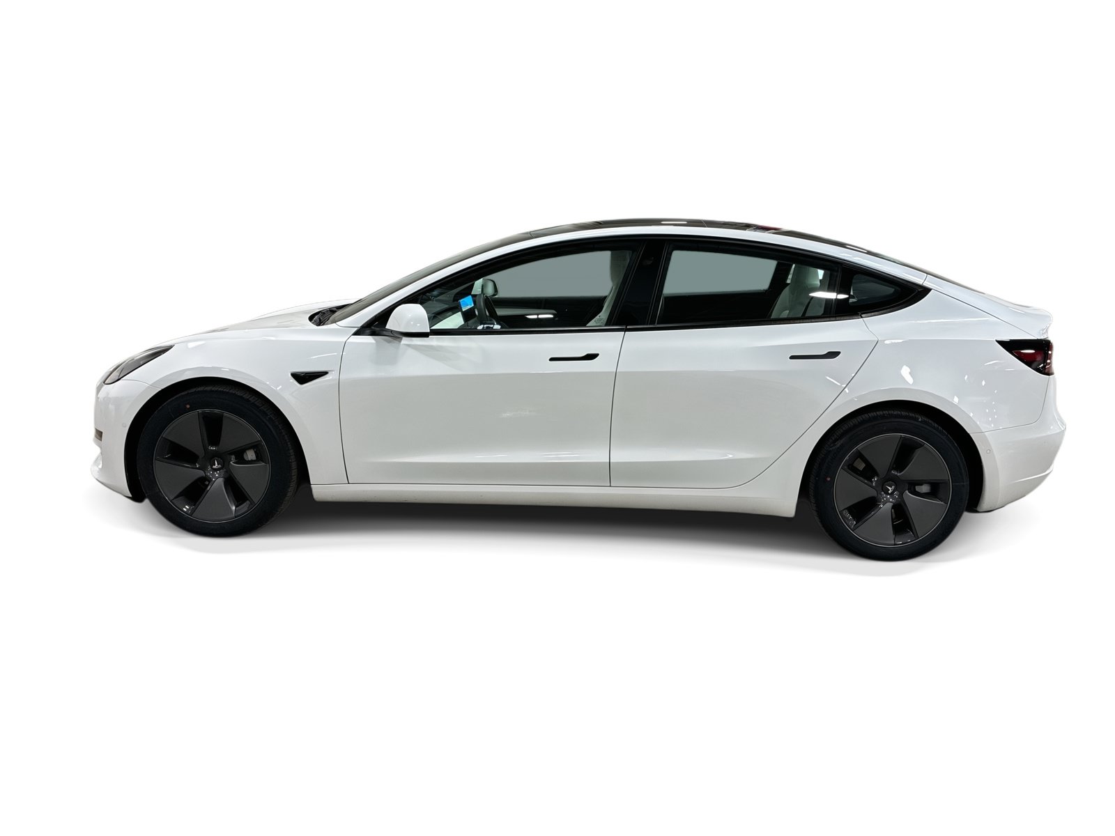 Certified 2022 Tesla Model 3 Long Range AWD/4WD image 3
