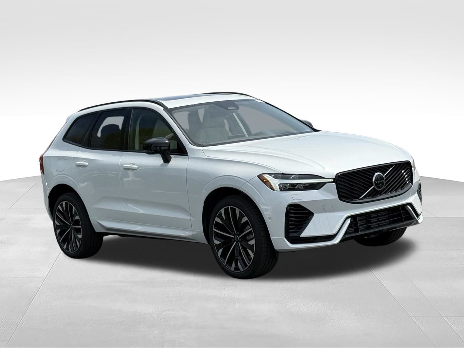 New 2026 Volvo XC60 T8 Ultra w/ Protection Package Premier AWD/4WD image 8