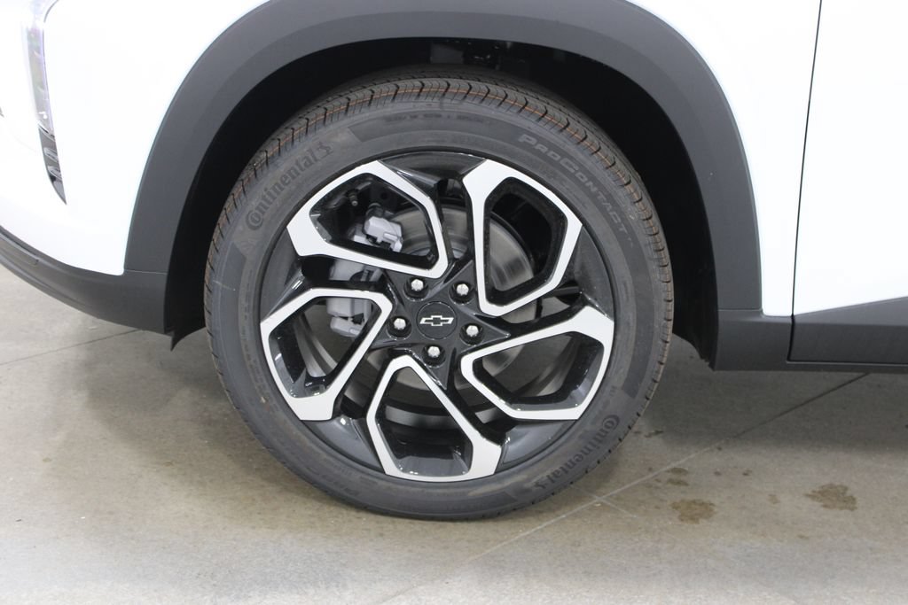 New 2026 Chevrolet Trax RS w/ Sunroof Package FWD image 52