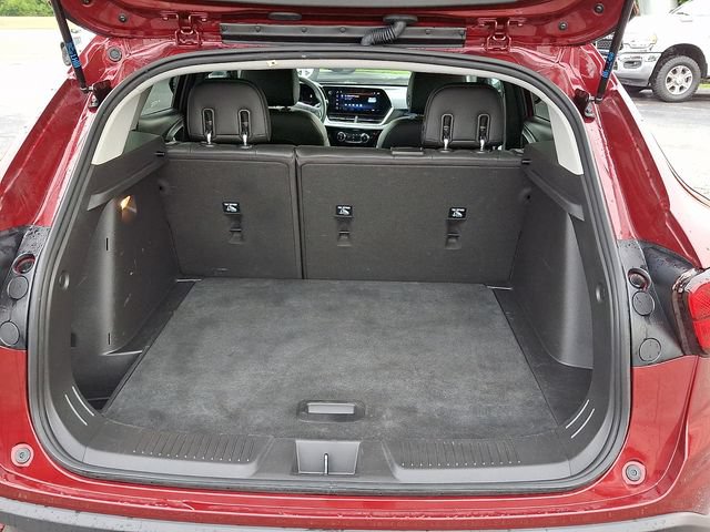 Used 2025 Chevrolet Trax LT FWD image 28