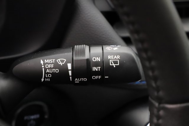 Used 2023 Toyota RAV4 SE image 35