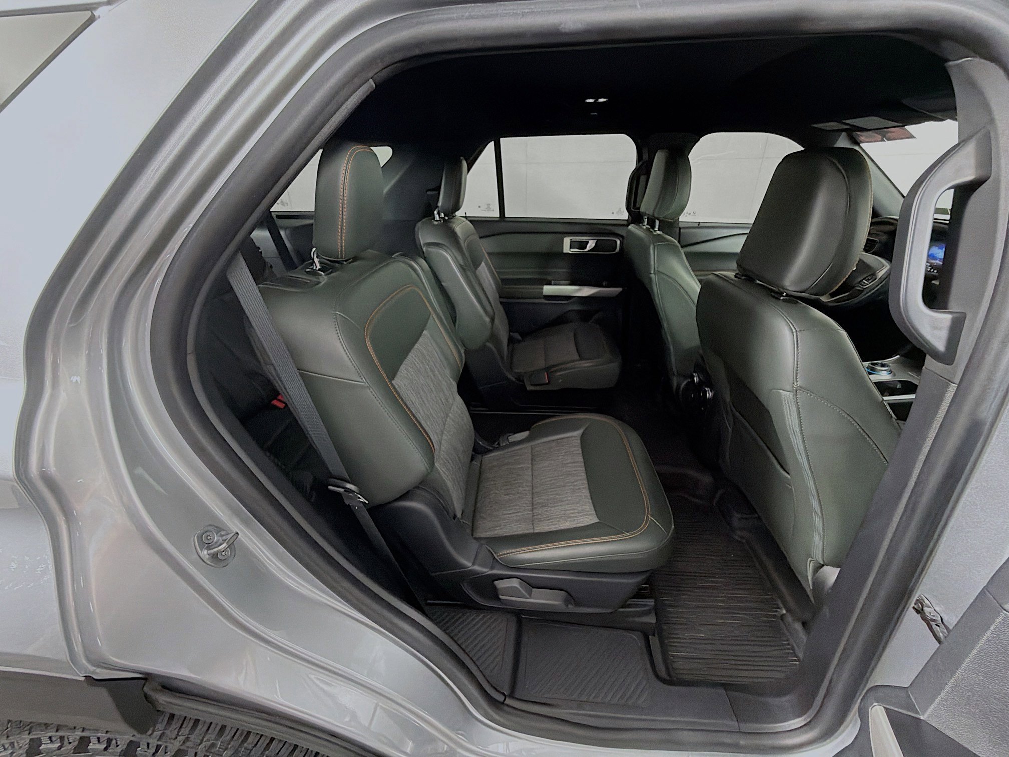 Used 2022 Ford Explorer Timberline image 29