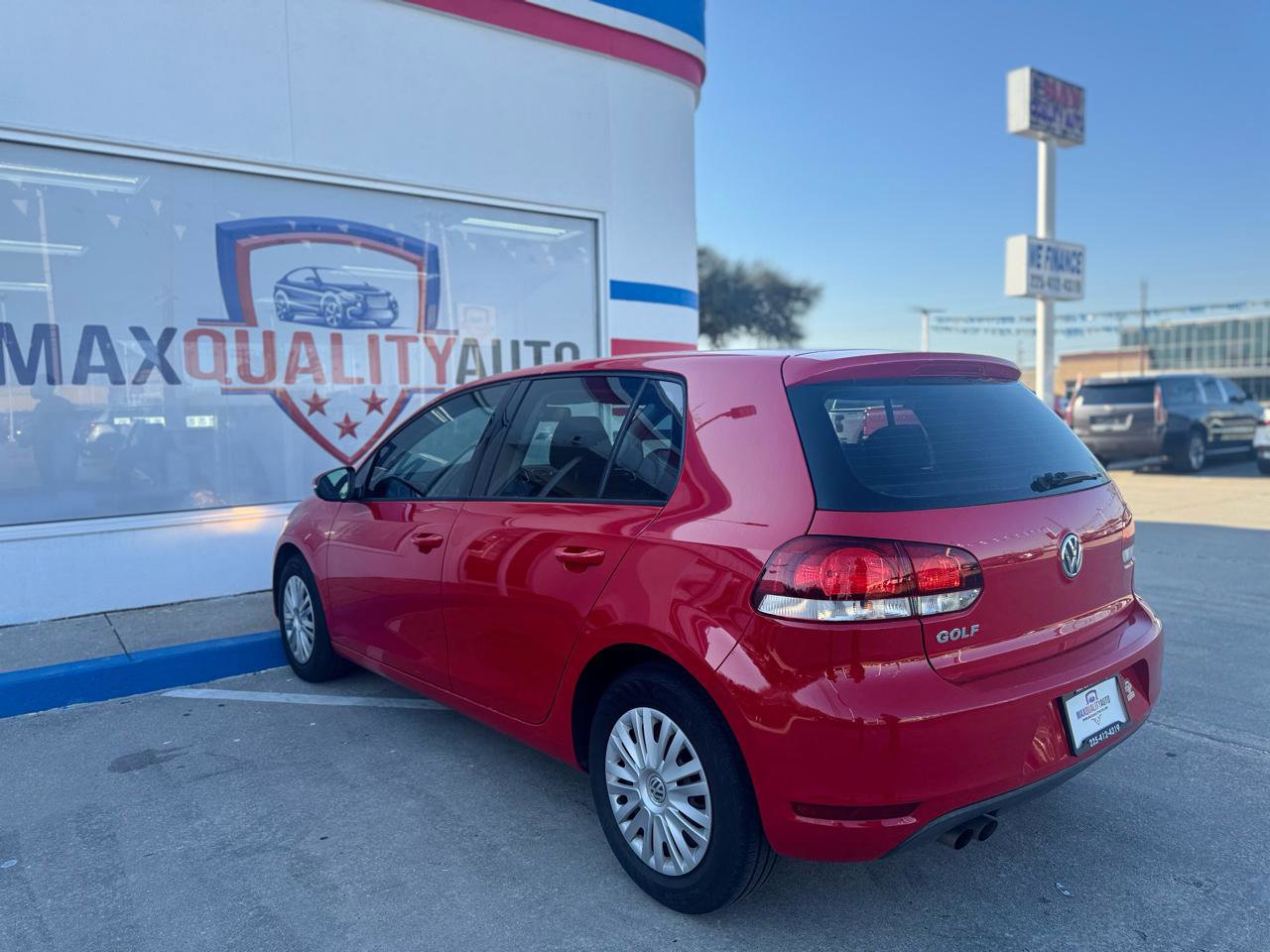 Used 2013 Volkswagen Golf 2.5L Conv & Sunroof 4 Door PZE image 29