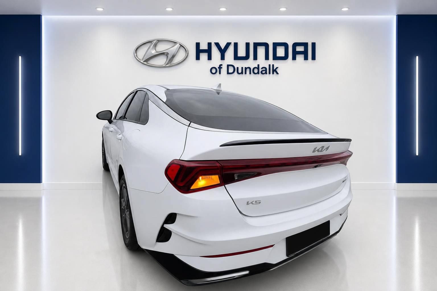 Used 2023 Kia K5 GT-Line FWD image 2
