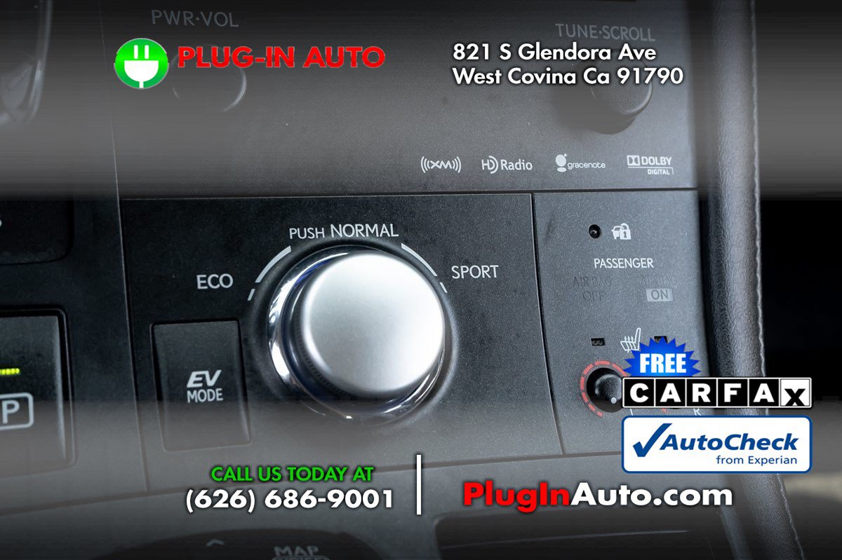 Used 2013 Lexus CT 200h w/ Leather Pkg FWD image 22