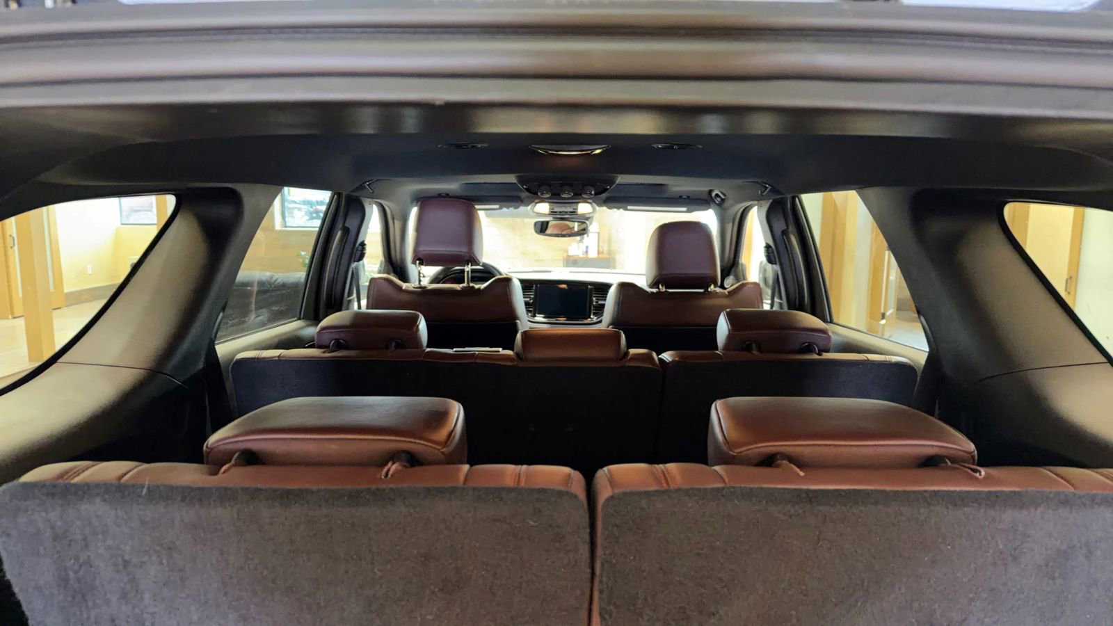 Used 2025 Dodge Durango R/T w/ Blacktop Package image 19