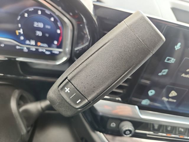 Used 2024 Chevrolet Silverado 2500 LTZ w/ LTZ Plus Package image 15