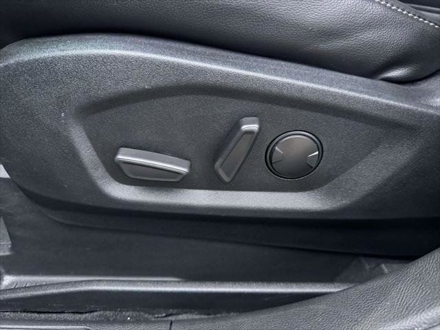 Used 2022 Ford Edge SEL w/ Convenience Package image 14