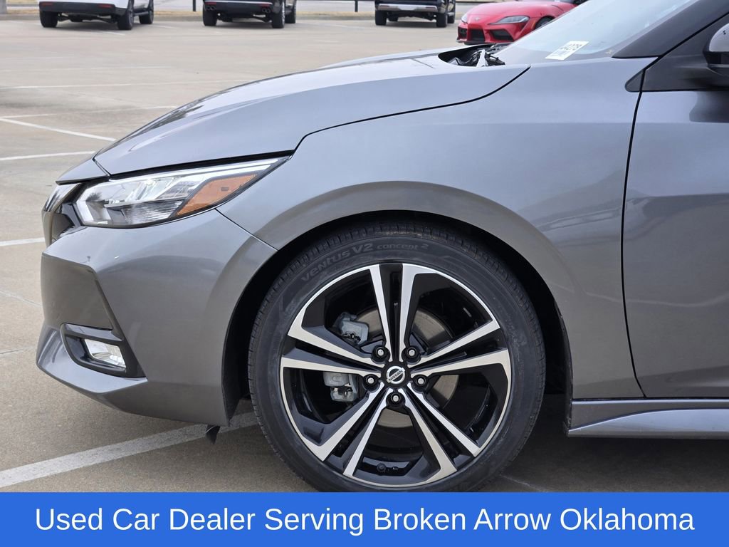 Used 2023 Nissan Sentra SR w/ Electronics Package image 9