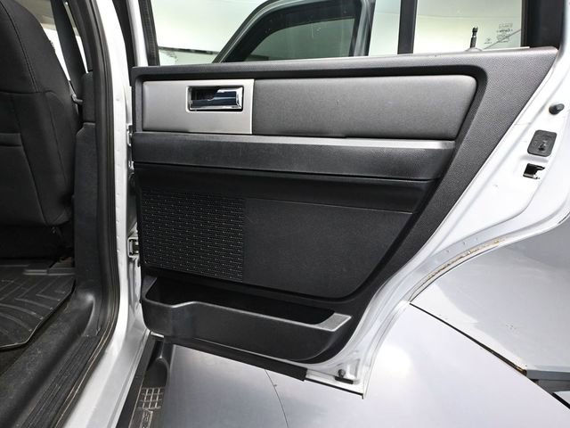 Used 2017 Ford Expedition XLT image 41