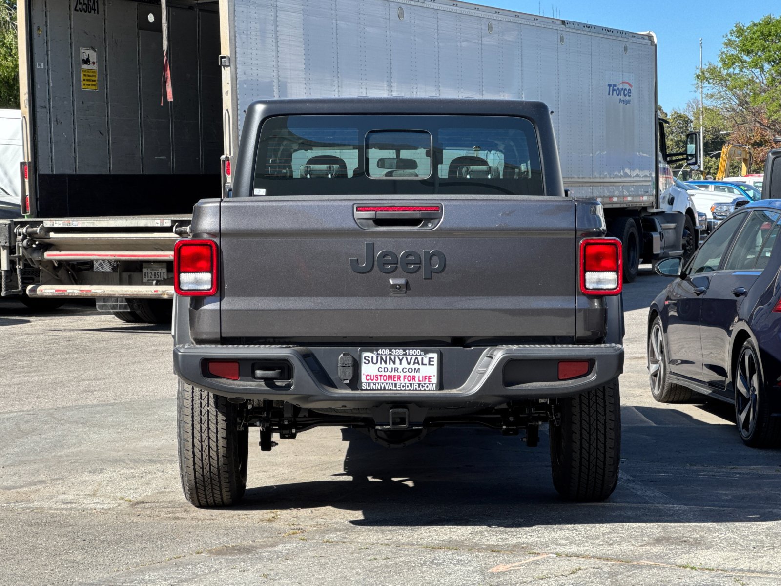 New 2026 Jeep Gladiator Sport AWD/4WD image 5