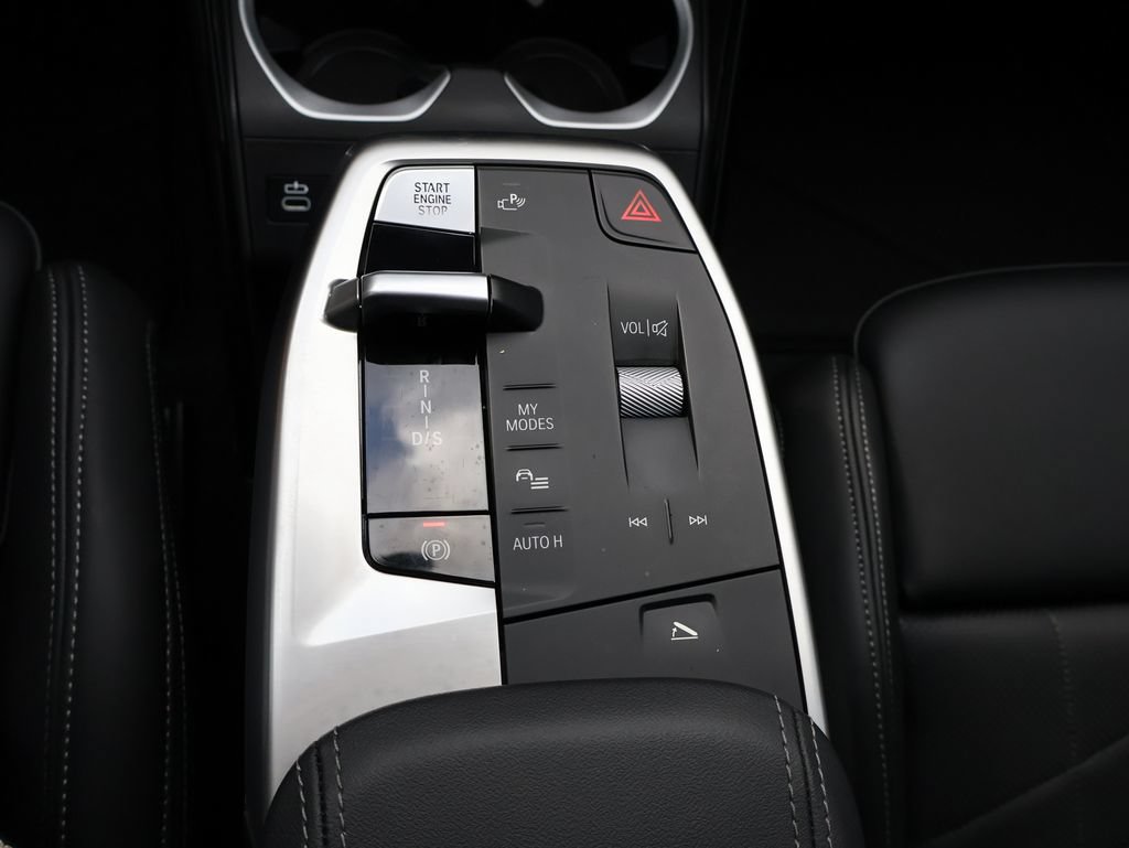Certified 2025 BMW X1 M35i w/ Premium Package AWD/4WD image 30