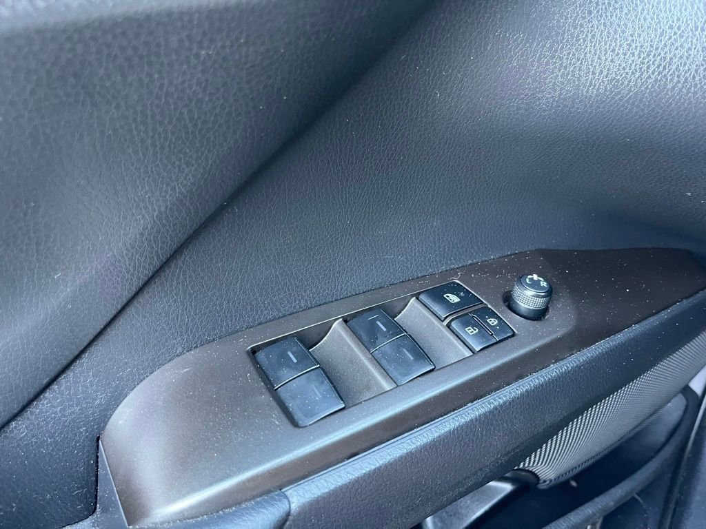 Used 2023 Toyota Camry SE image 25