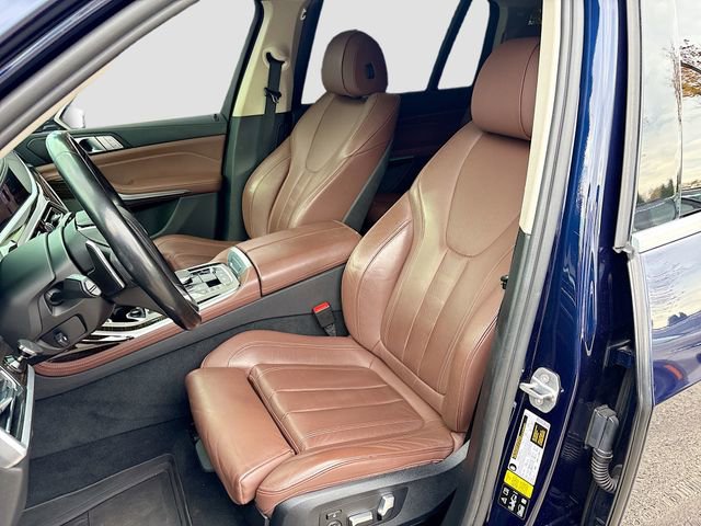 Used 2020 BMW X7 xDrive40i w/ Premium Package image 23