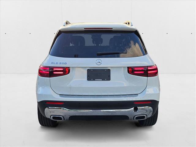 Used 2025 Mercedes-Benz GLB 250 image 8