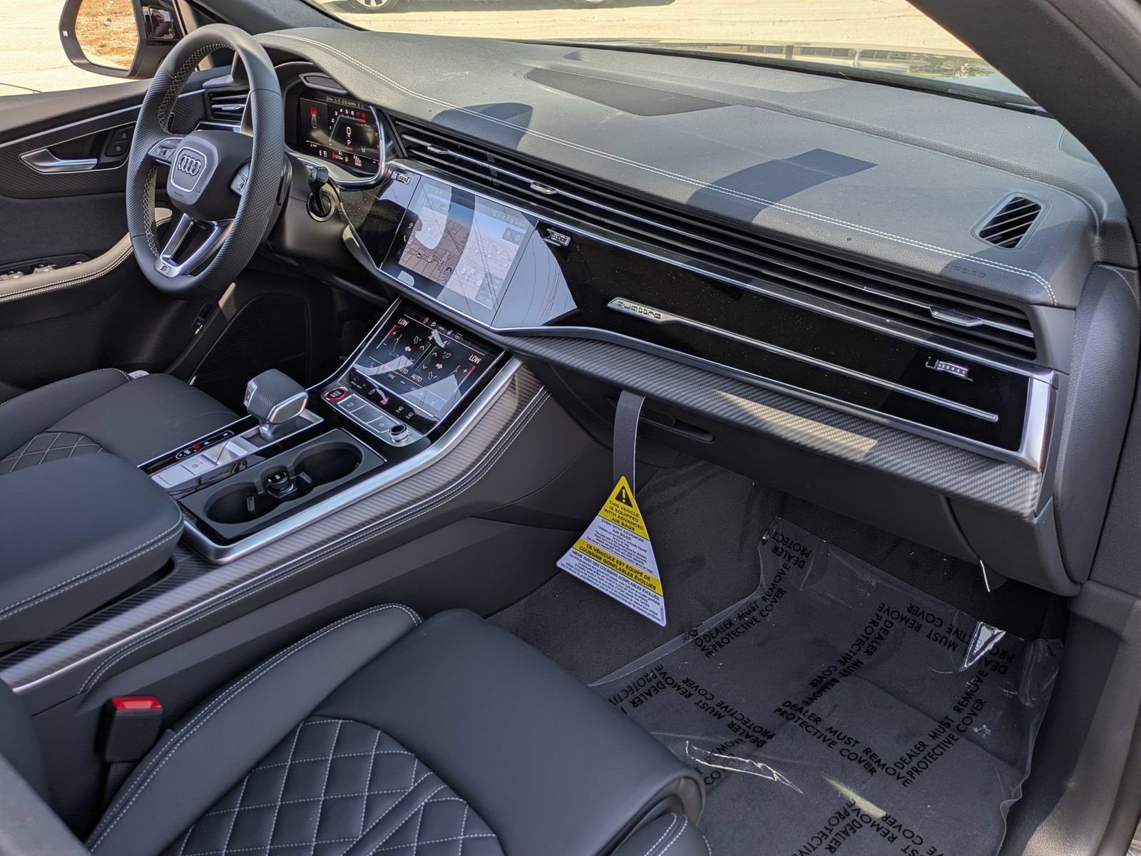 New 2026 Audi SQ8 Premium Plus AWD/4WD image 9