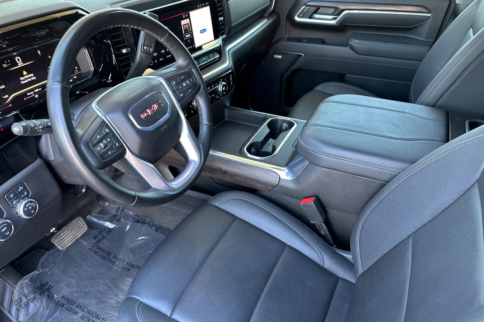 Certified 2025 GMC Sierra 2500 SLT w/ SLT Premium Package AWD/4WD image 10