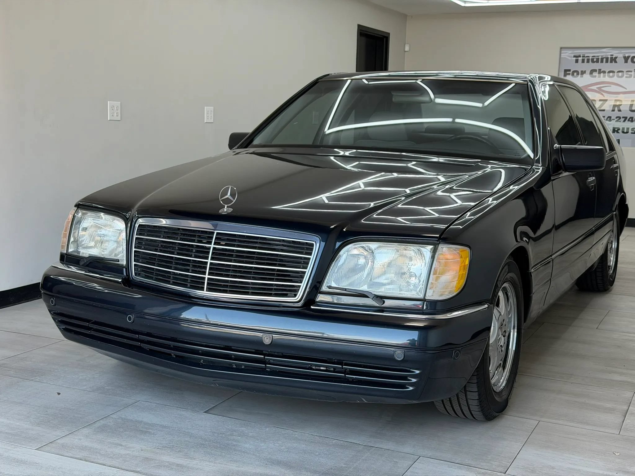 Used 1997 Mercedes-Benz S 420 image 2