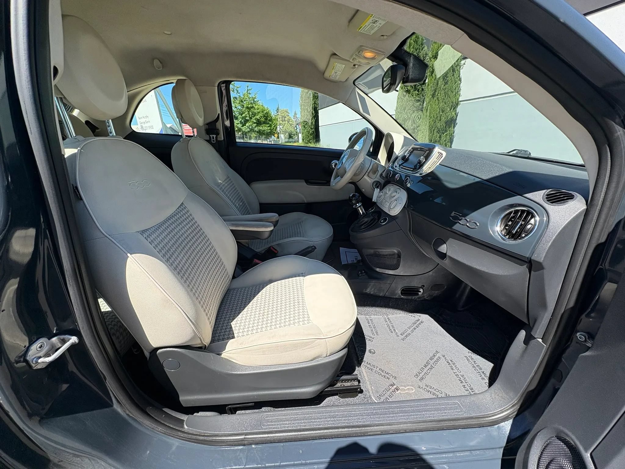 Used 2017 FIAT 500 Pop FWD image 23