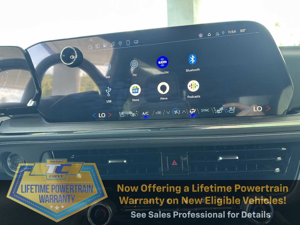 New 2025 Chevrolet Suburban Premier image 13