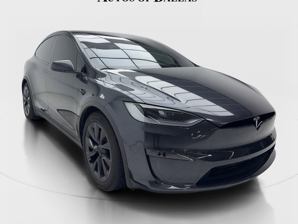 Used 2025 Tesla Model X AWD/4WD image 3