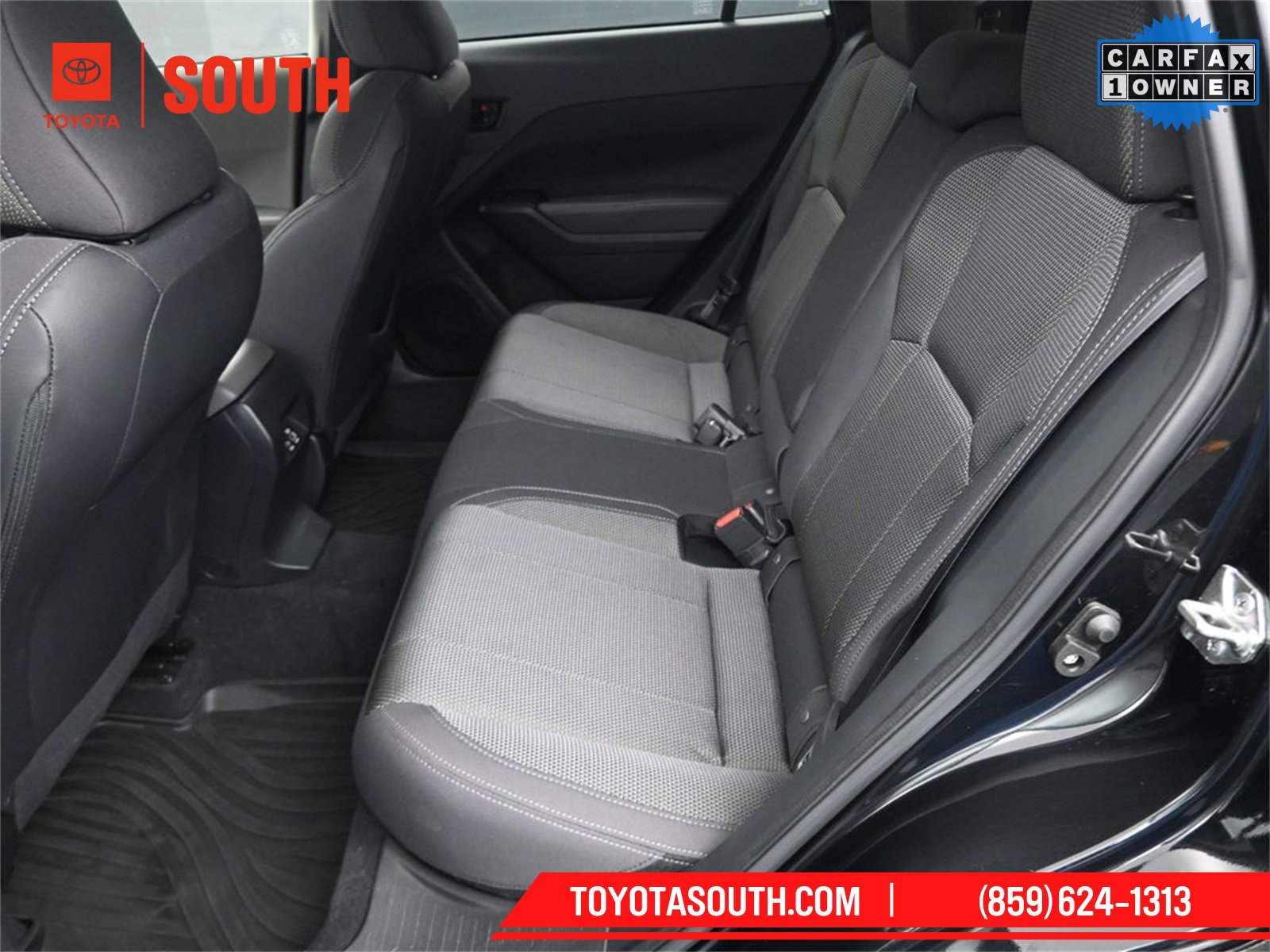 Used 2024 Subaru Crosstrek 2.0i Premium image 11