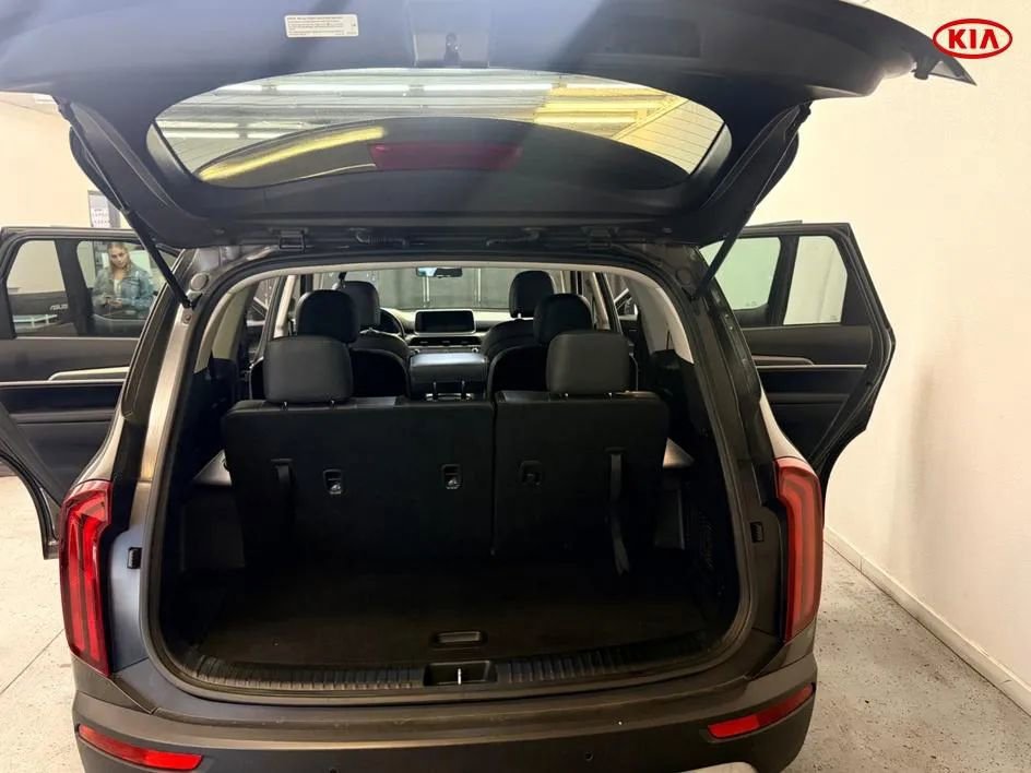 Used 2022 Kia Telluride S AWD/4WD image 6