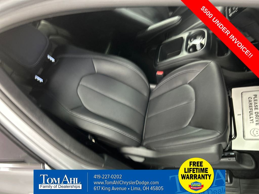 New 2026 Chrysler Voyager LX image 24