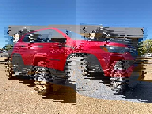 New 2024 Jeep Compass Sport image 2