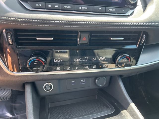 Used 2022 Nissan Rogue SV FWD image 24