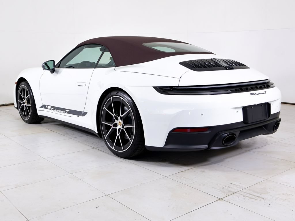 Certified 2025 Porsche 911 Carrera T RWD image 36