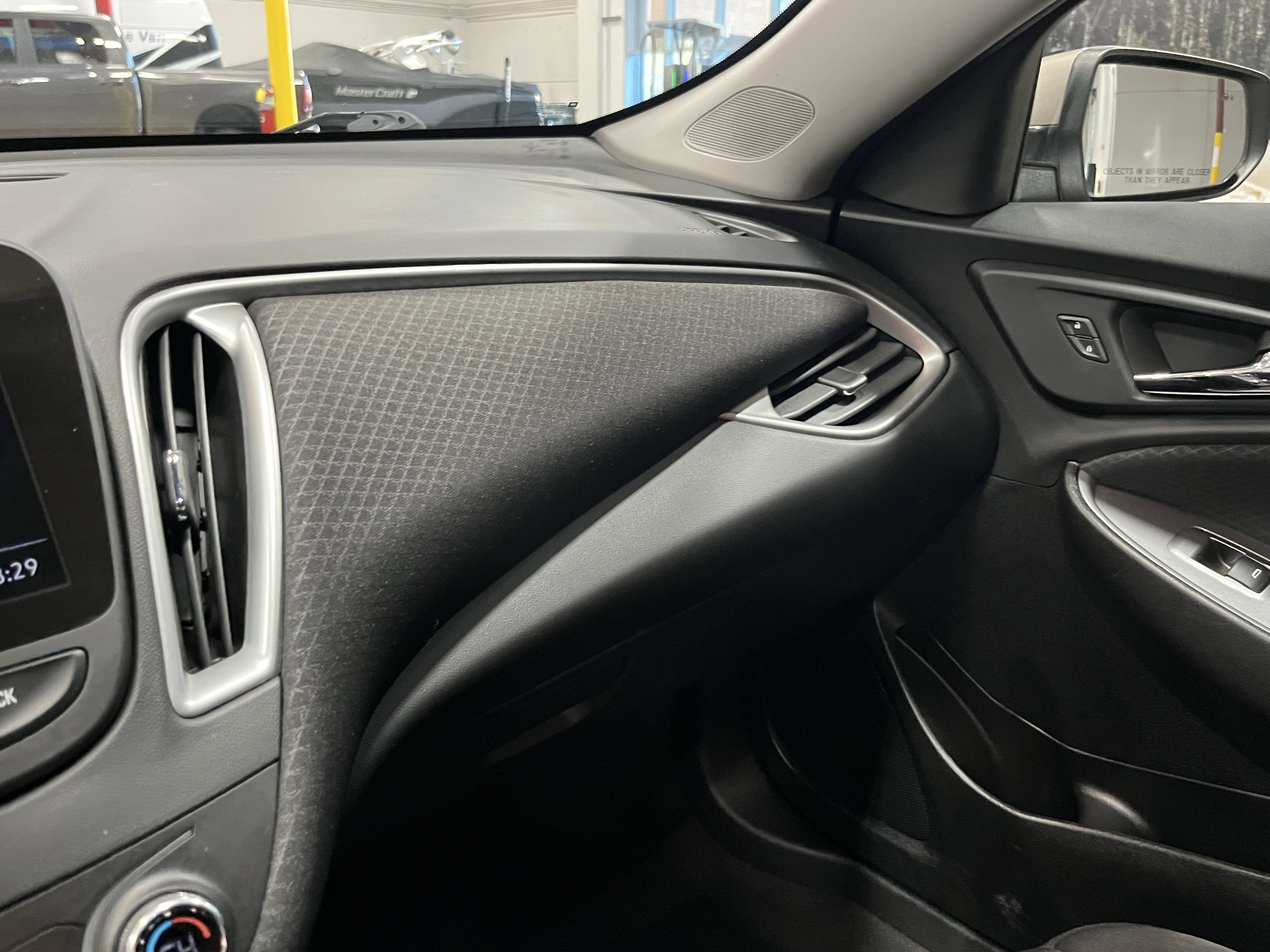 Used 2023 Chevrolet Malibu LT w/ Driver Confidence Package image 24